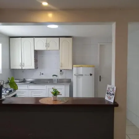 Habitación con baño y cocina compartido-Porto da Barra-3